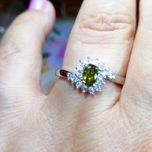 Delicate Green And Clear Crystals Silver Ring Size 9